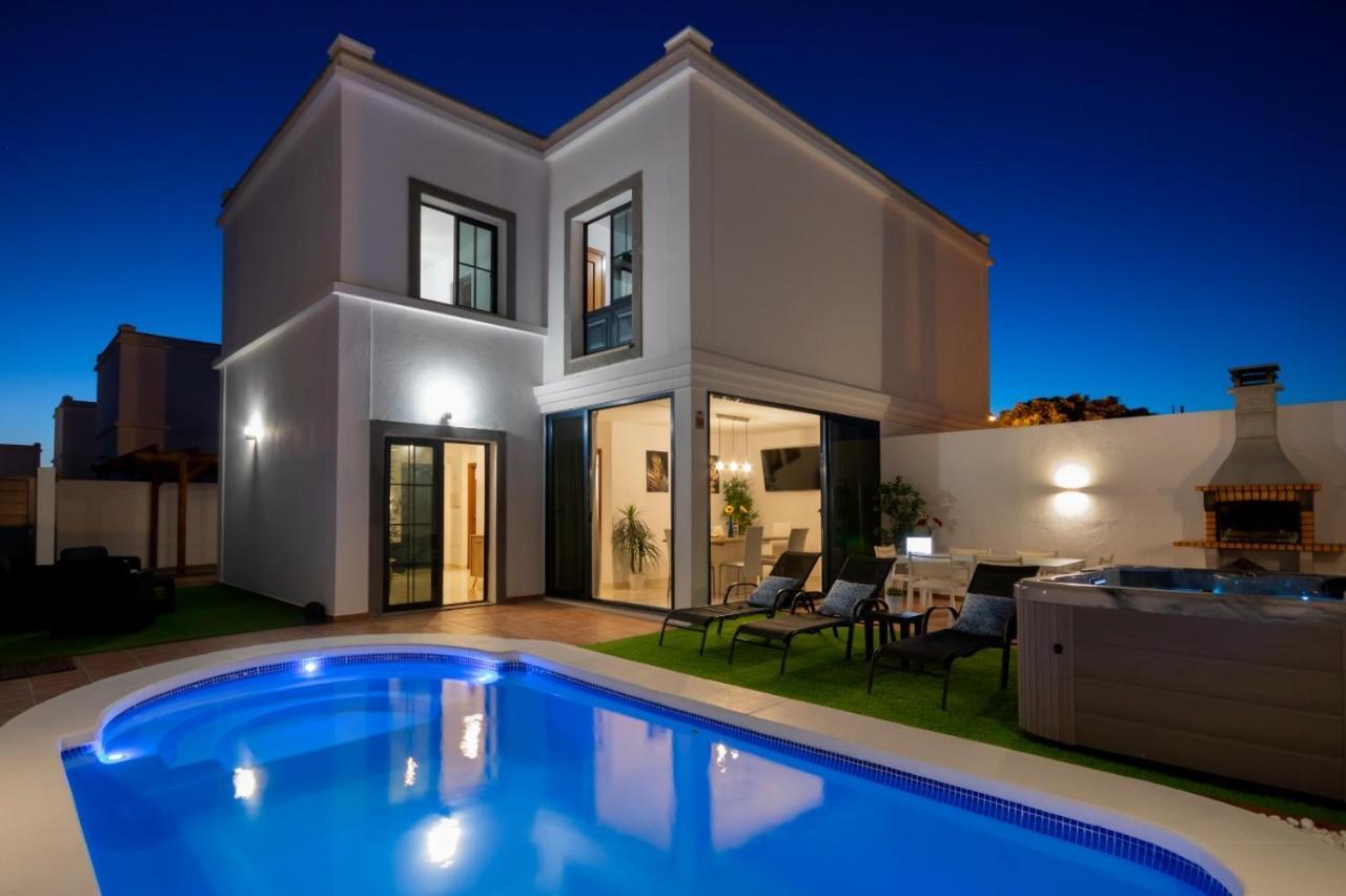 Villa Ariome Плая Бланка Екстериор снимка
